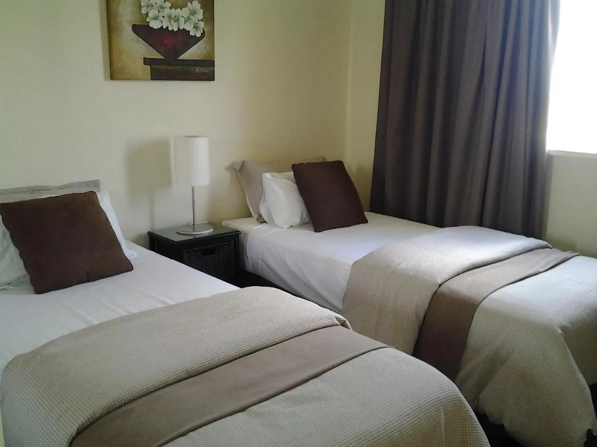 Salerno On The Beach Marcoola Aparthotel